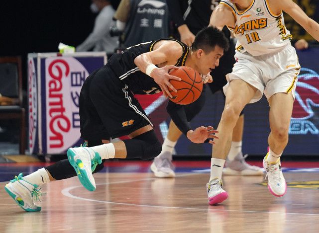 电影《大哥，别闹了》爱奇艺、腾讯视频已上线，一场爆笑沉浸式剧本杀已上演，一起来解锁